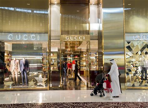 the mall luxury outlets gucci|where are gucci outlets located.